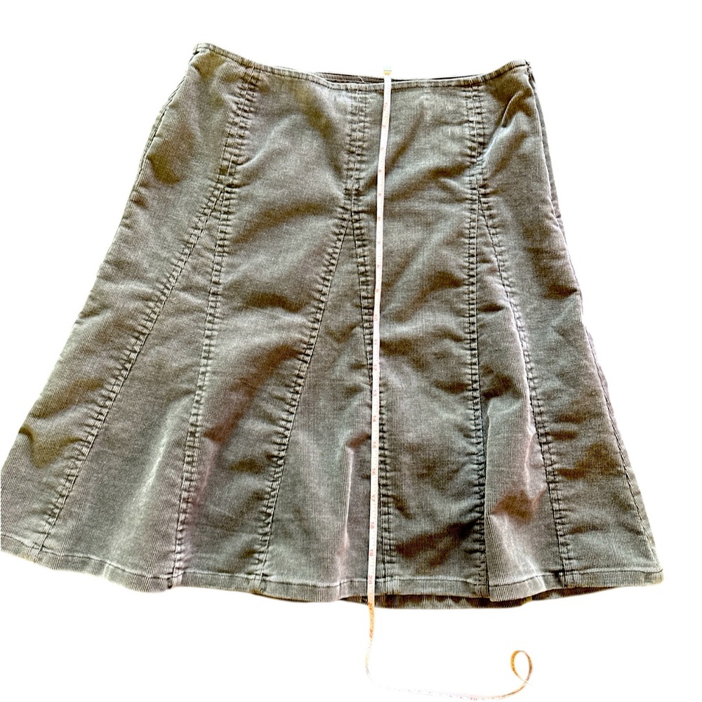Gap Factory gray corduroy skirt. Size 2.